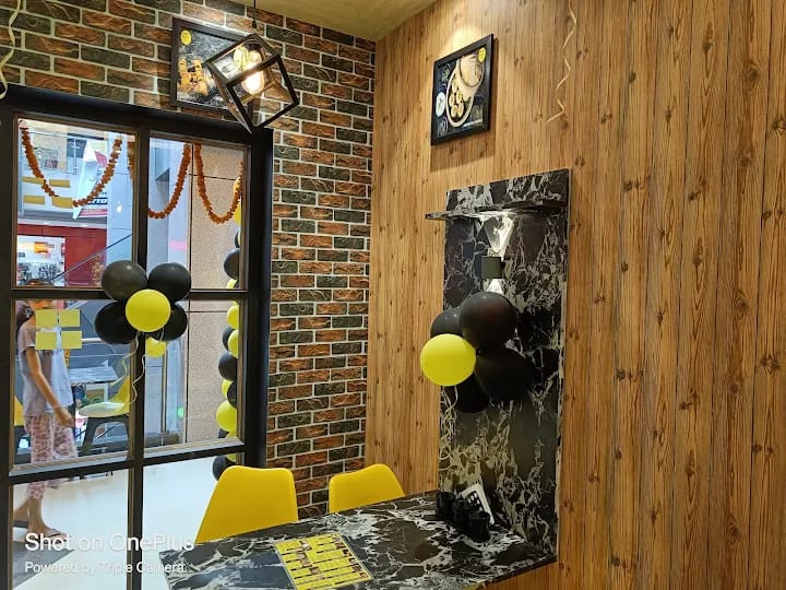 WhatsApp Image 2025-09-17 at 23.04.47